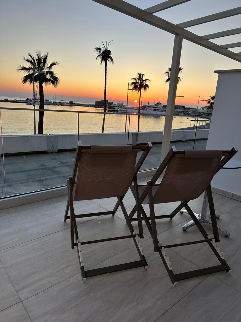 Harbour Lights Studio Apartments パ フォス エクステリア 写真